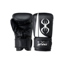 Load image into Gallery viewer, Sting Armalite Bag Mitt
